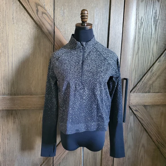 Lululemon Restless Half Zip - Picture 1 of 4